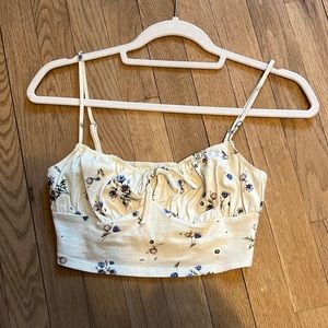Aritzia Sunday Best crop top